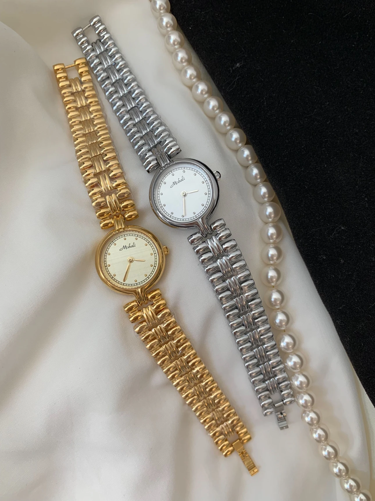 Fashion Temperament Minimalist luxury Quartz Watch For women's girl Student gift  Women's accessories