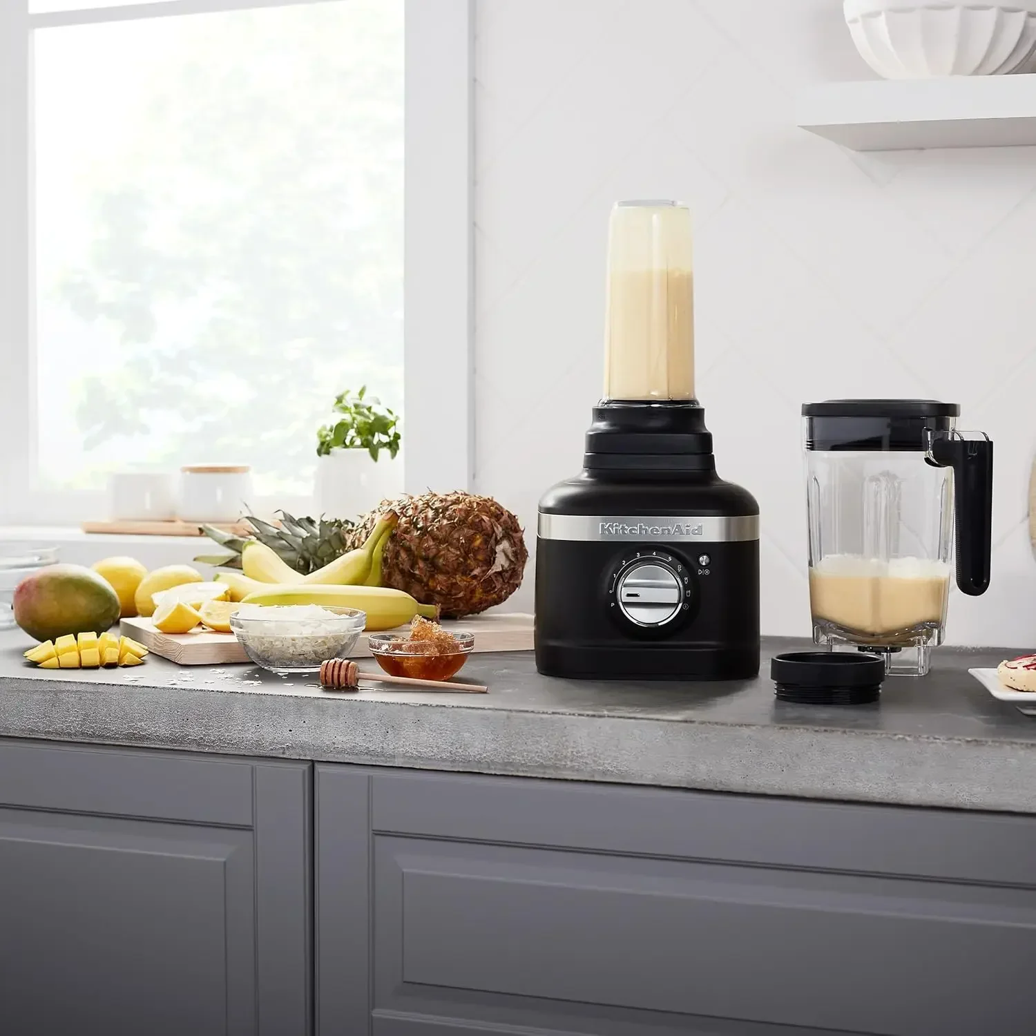 

KitchenAid K400 Variable Speed Blender with Personal Blending Jar - KSB4031