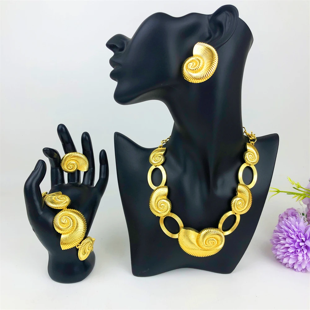 Dubai Jewelry Set For Women Gold Color Hollowed Out Earrings Flower Necklace Bangle Ring Nigeria Elegant Bride Party Easter Gift