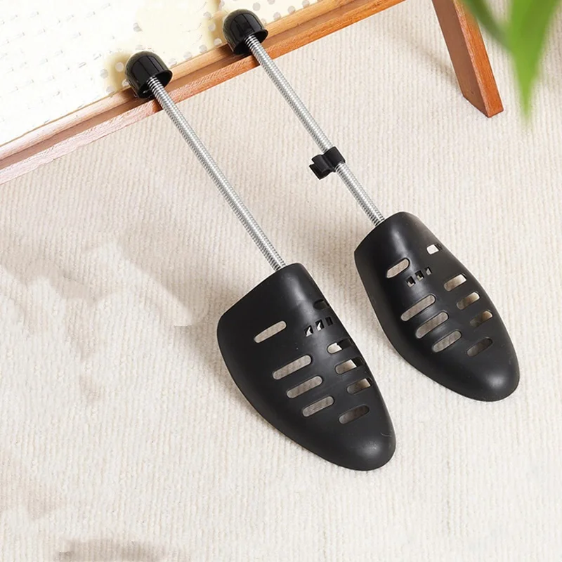 Male Adjustable Plastic Spring Shoe Supports Plastic Shoe Shaping Spring Leather Shoes Enlarged
