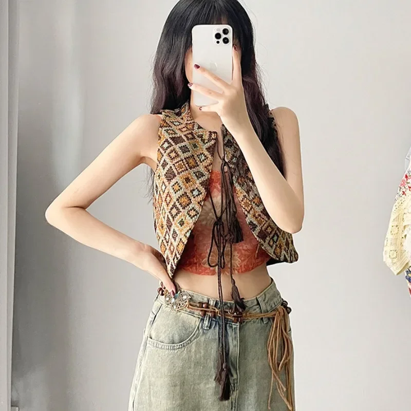 Miiiix 2024 Early Autumn New Versatile Retro Bohemian Brown Checkered Patchwork Tassel Lace Up Short Vest Female Clothing