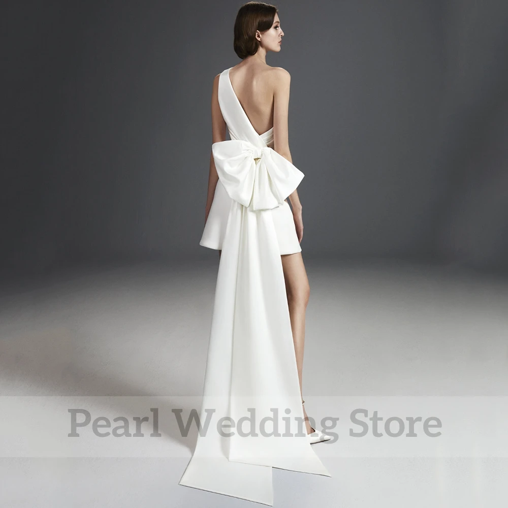 Simple One Shoulder Sleeveless Short Wedding Dress Pleat Half Backless with Large Bow Bridal Civil Mini Gowns for Register