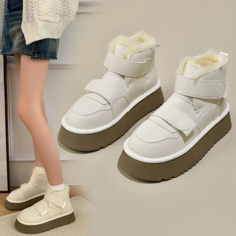 أحذية الثلوج متعددة الاستخدامات للنساء 2025 شتاء جديد الصوف سميكة الدافئة عدم الانزلاق منصة صغيرة أحذية قطنية