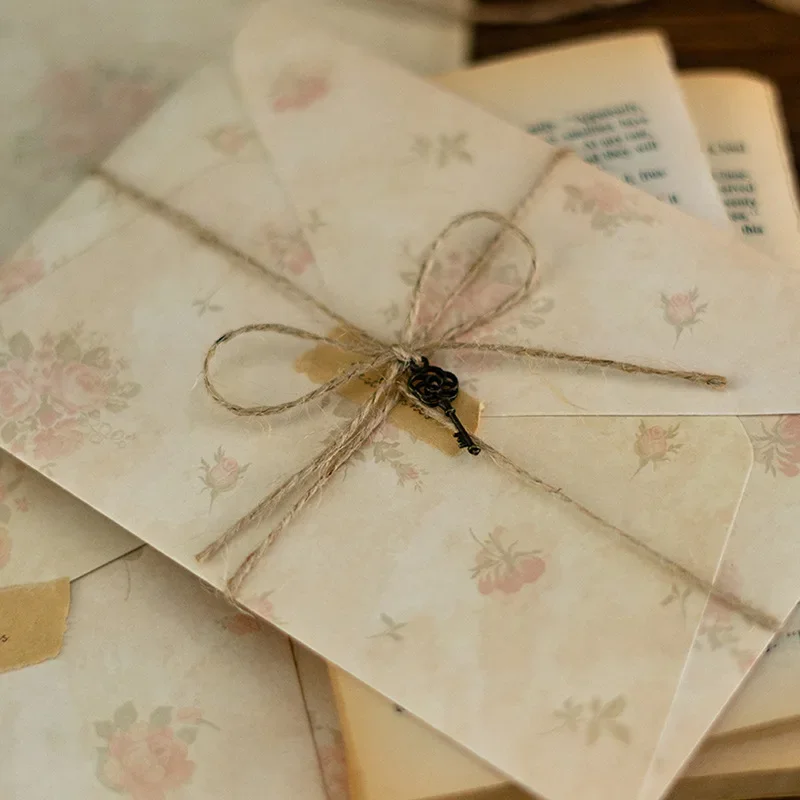 Envelopes Floral Vintage com Selagem Adesivos, Envelopes Kawaii, Saco De Papel De Escrita, Festa De Casamento, Eventos Cartões De Convite Tampa, Escritório, 13Pcs por Conjunto