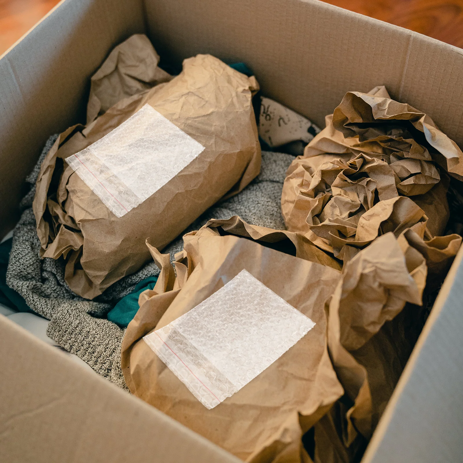 Double Layer Thickened Shockproof Bubble Mailers Self-Seal Packaging for Shipping Moving Storage Cushion Pouches