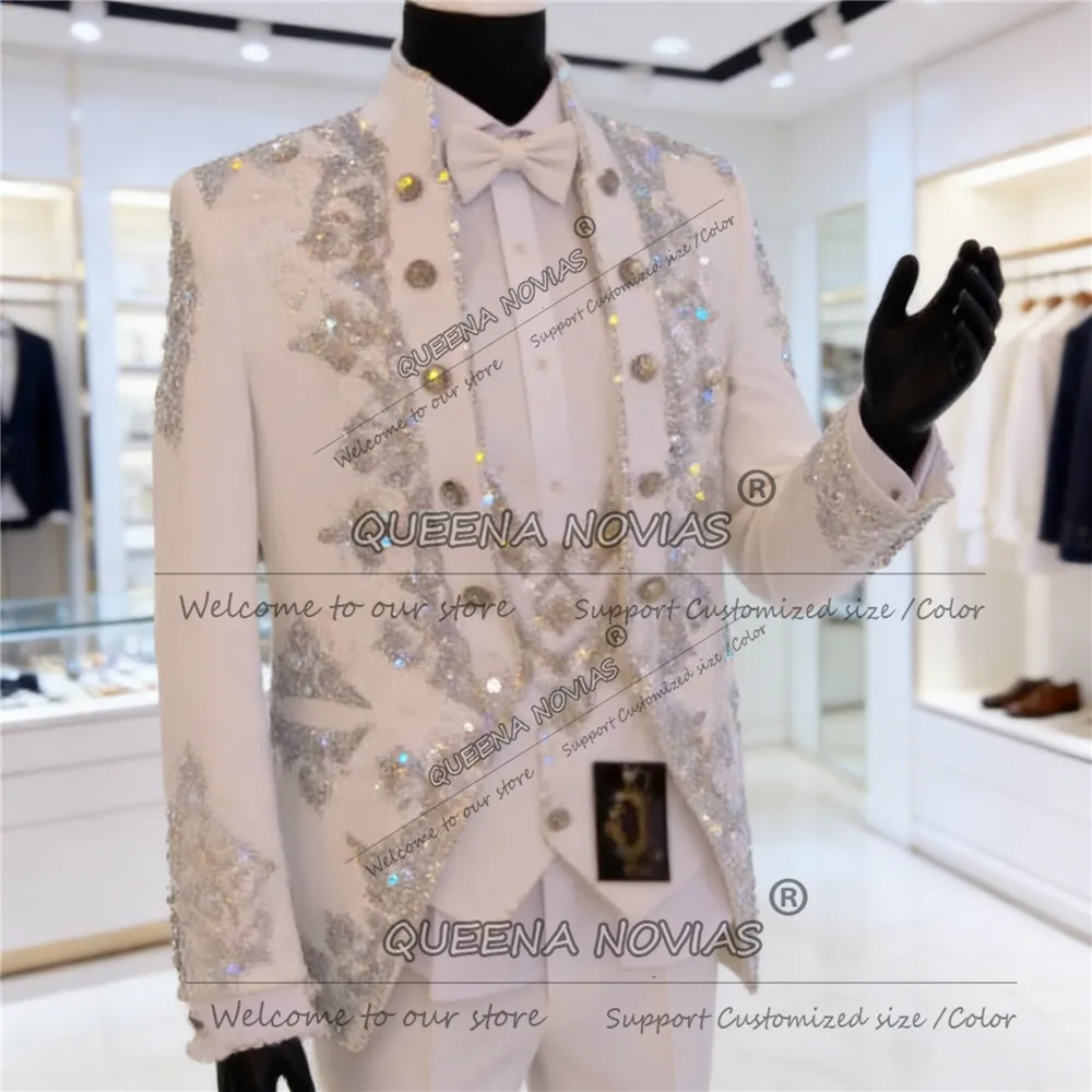 

Luxury Beading Crystals Tuxedos Suit Men 3 Piece Set Italy Style Prom Blazers Customized Man Banquet Outfit Groom Wedding Attire