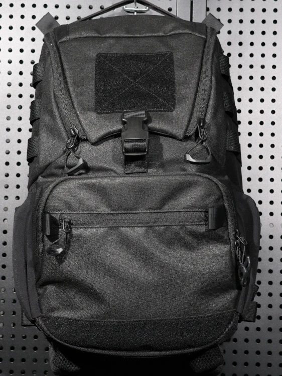 

bolt boat Tactical 14L Outdoor Backpack