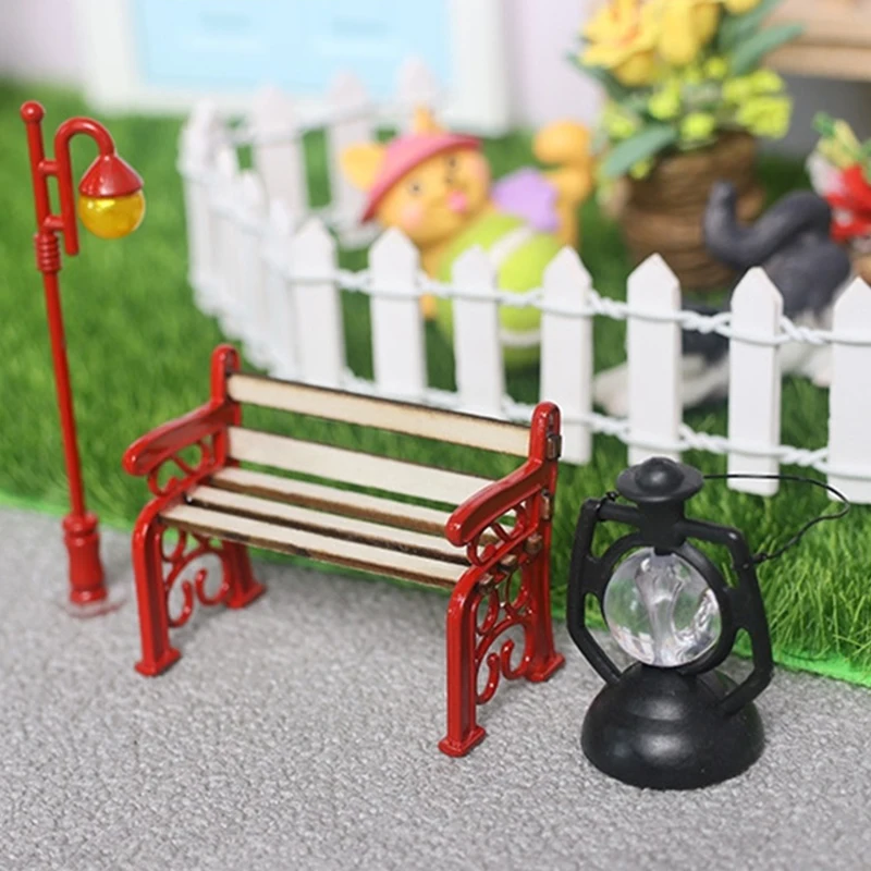 2PCS 1/12 Dollhouse Miniature Wooden Park Bench Street Lamp Suit Fairy Garden Ornaments Outdoor Furniture Model Decor Toys