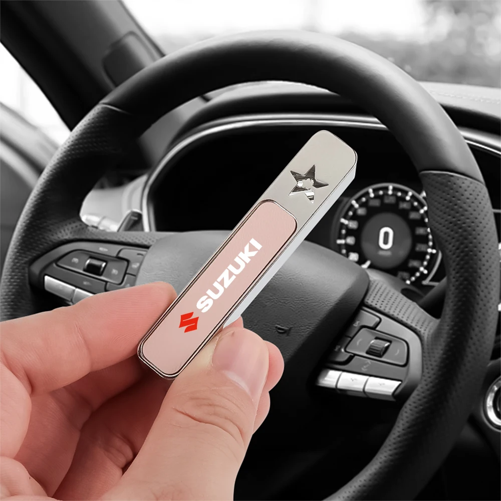 سيارة تنفيس الهواء العطور سيارة معطّر الهواء نكهة رائحة رائحة لسوزوكي سويفت جيمي فيتارا الساموراي بالينو G70 الظباء ملحق