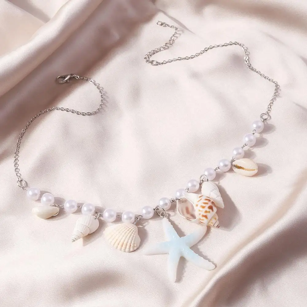 Exquisite Necklace Stunning Conch Starfish Necklace with Faux Pearl Trendy Beach Jewelry with Fine Workmanship for Versatile