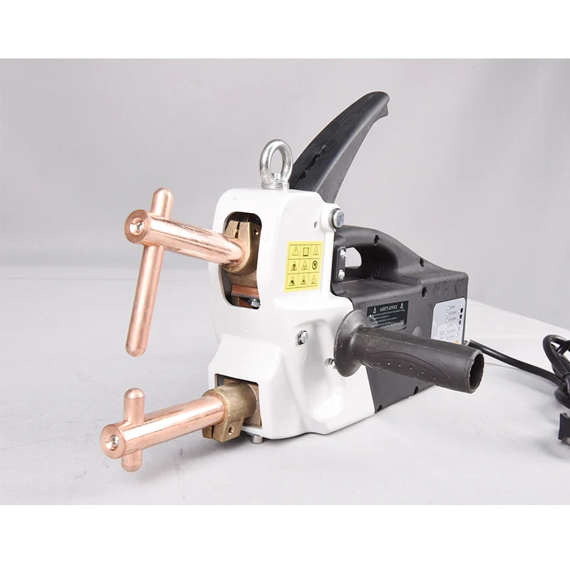 

Portable Pulse Spot Welder Machine, Mini Digital Display Welding Gun for Vehicle Maintenance Tools