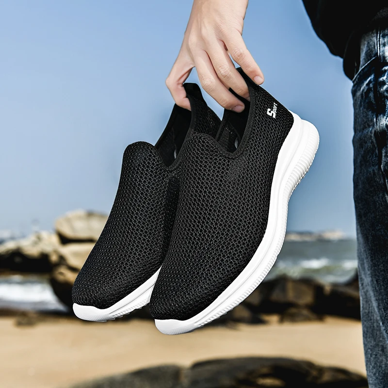 New Men's Sneakers Breathable Unisex Casual Shoes Outdoor Non-Slip Mesh Loafers Walking Lightweight Fashion Men Shoes