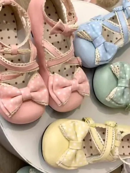 

Японские женские туфли на низком каблуке в стиле Лолита с бантом, в горошек, с круглым носком, из мягкой кожи, на мягкой подошве