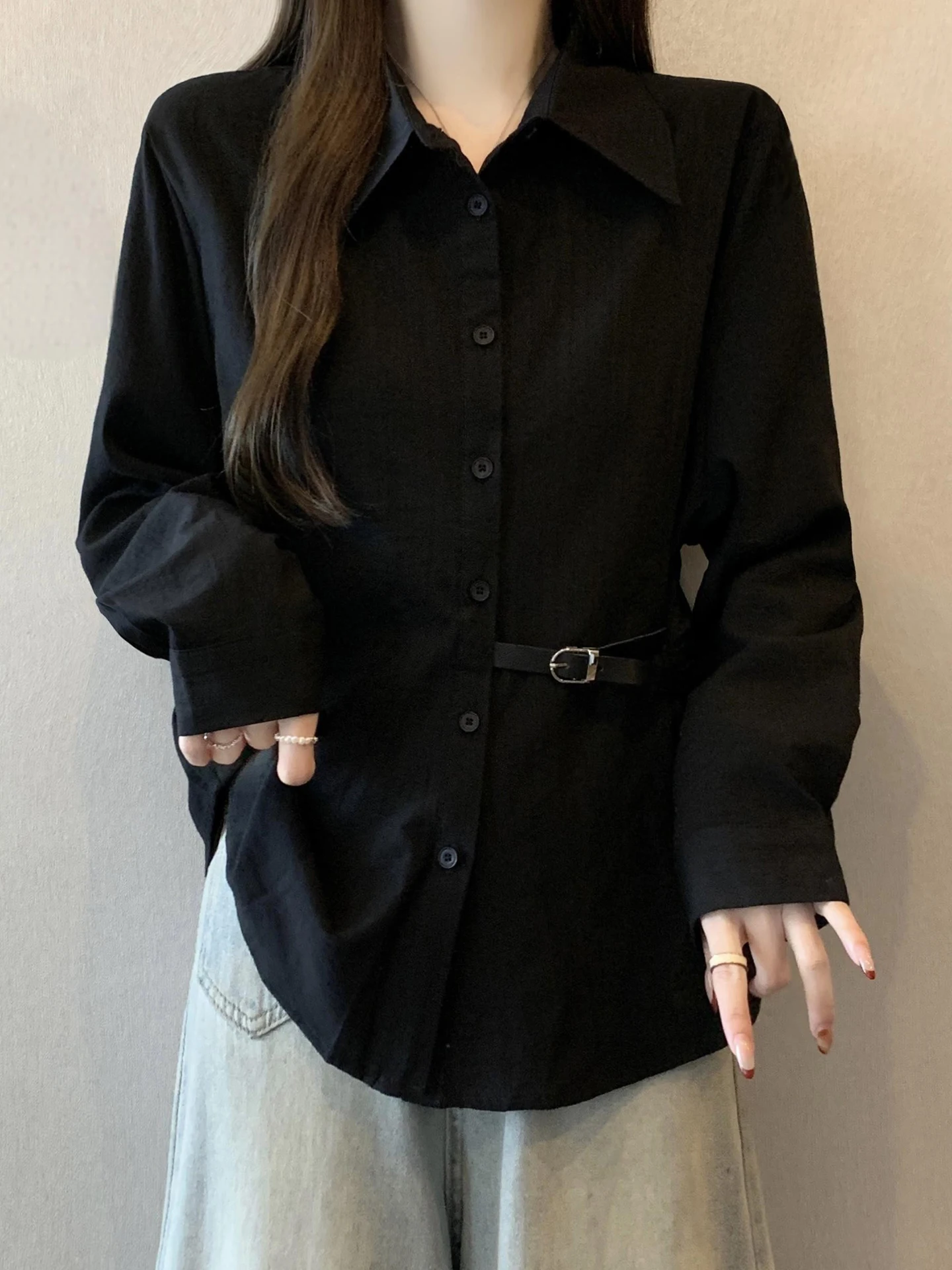 

Женский топ Slim Fit больших размеров: модный дизайн, скрывающий недостатки фигуры, с эффектом утяжки талии, черный, весенняя коллекция