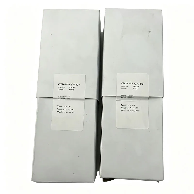 CPE24-M1H-5/3G-3/8 Solenoid Valve 170265 Brand New Three position five way sealed solenoid valve