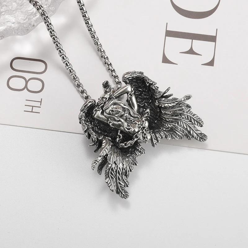 New Creative Half Body Angel Bundle Pendant Necklace Men Women Personality Gothic Street Rock Party Jewelry Accessories