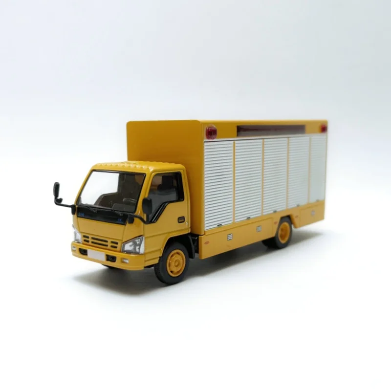 

GCD 1:64 van-type fire rescue vehicle simulation alloy car model