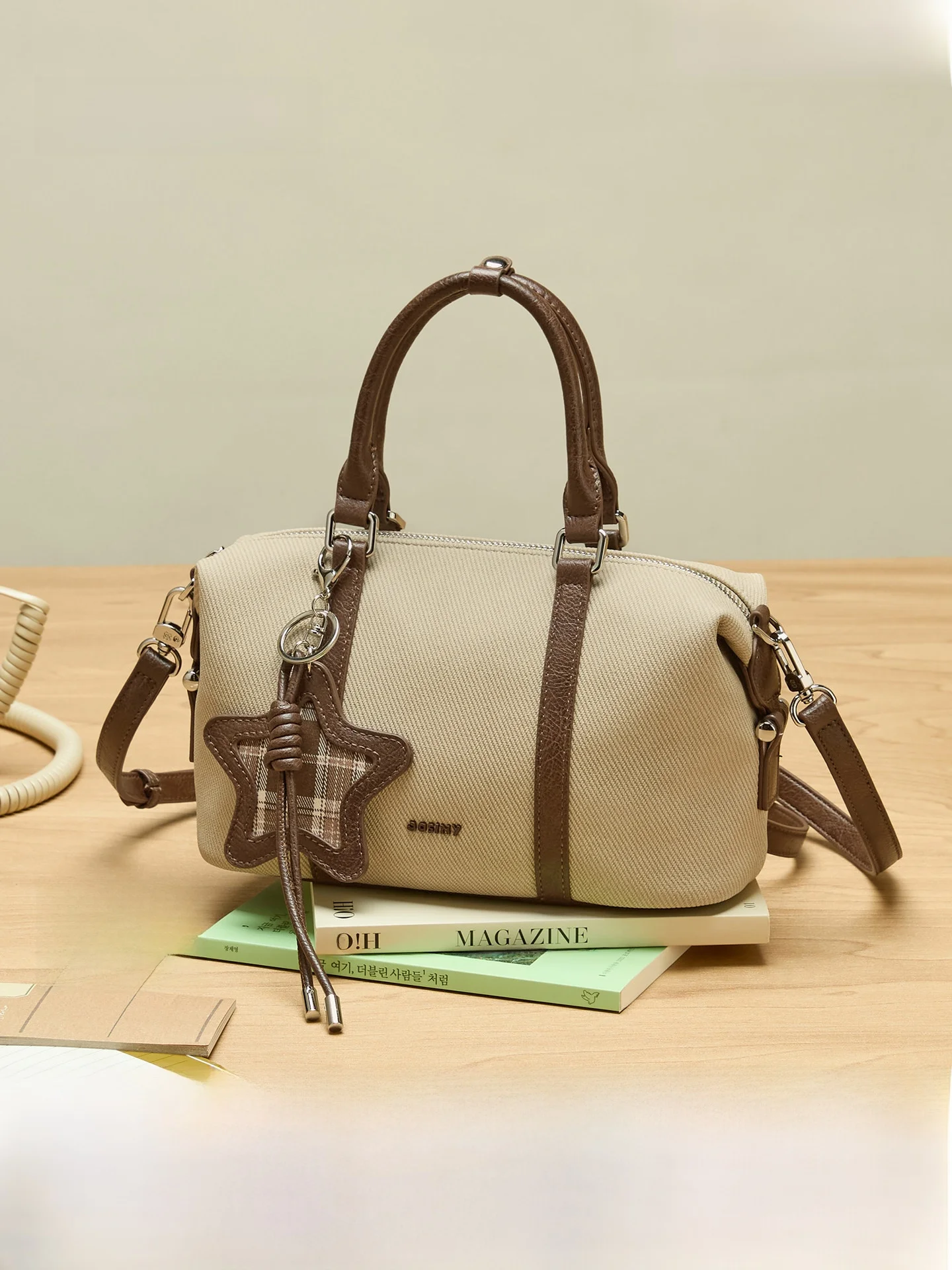 sac-boston-polyvalent-et-elegant-pour-femme-sac-a-main-simple-sac-bandouliere-de-qualite-petit-design-decontracte-chic-sac-a-epaule-pour-tous-les-jours