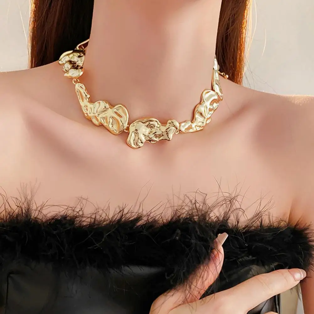Liquid Pleated Necklace Women’s Irregular Liquid Shape Necklace Electroplated Solid Color Choker Punk Style for Parties