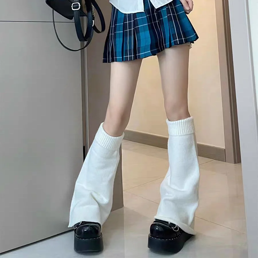 Neue Japanische Lolita Süße Mädchen Bein Wärmer Stricken Socken Wolle Ball Gestrickte Fuß Abdeckung Cosplay Frauen Herbst Winter Haufen Haufen Socken