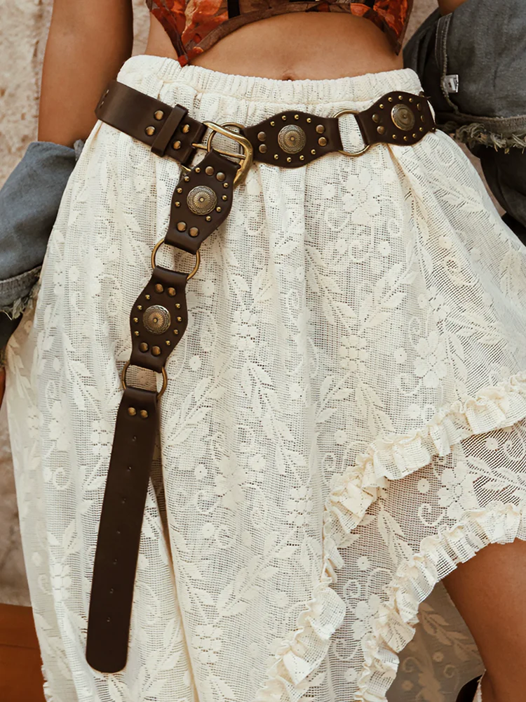 

Women Retro Chic Girl Style Metal Rivet Versatile PU Leather Belt