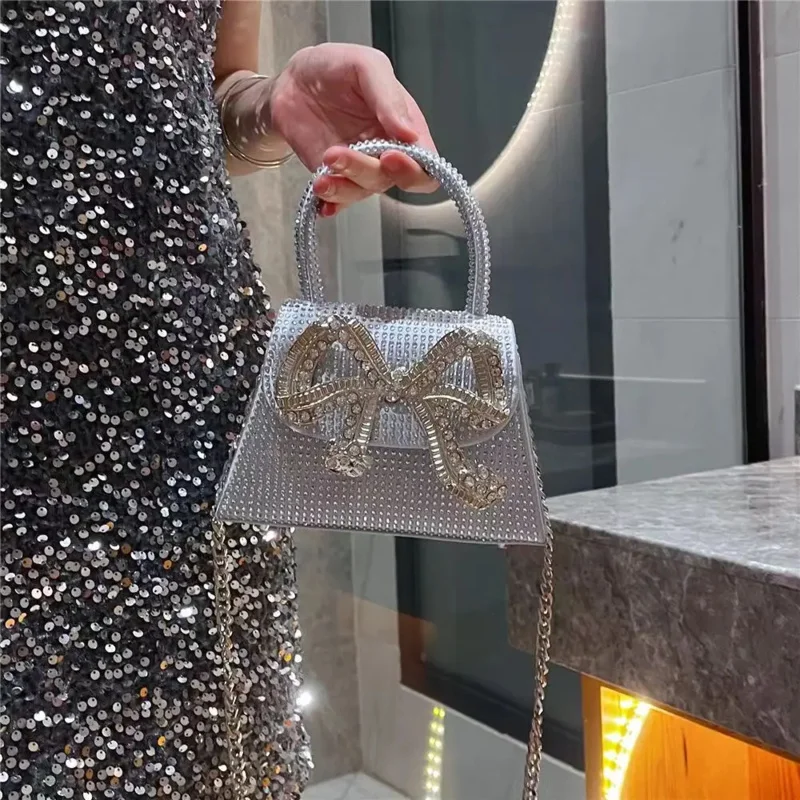 Brilhante Rhinestone Evening Clutch Bags para Mulheres, Arco Crystal Clip Purse, Designer de Luxo Bolsas, Festa de Casamento, Alta Qualidade, Novo