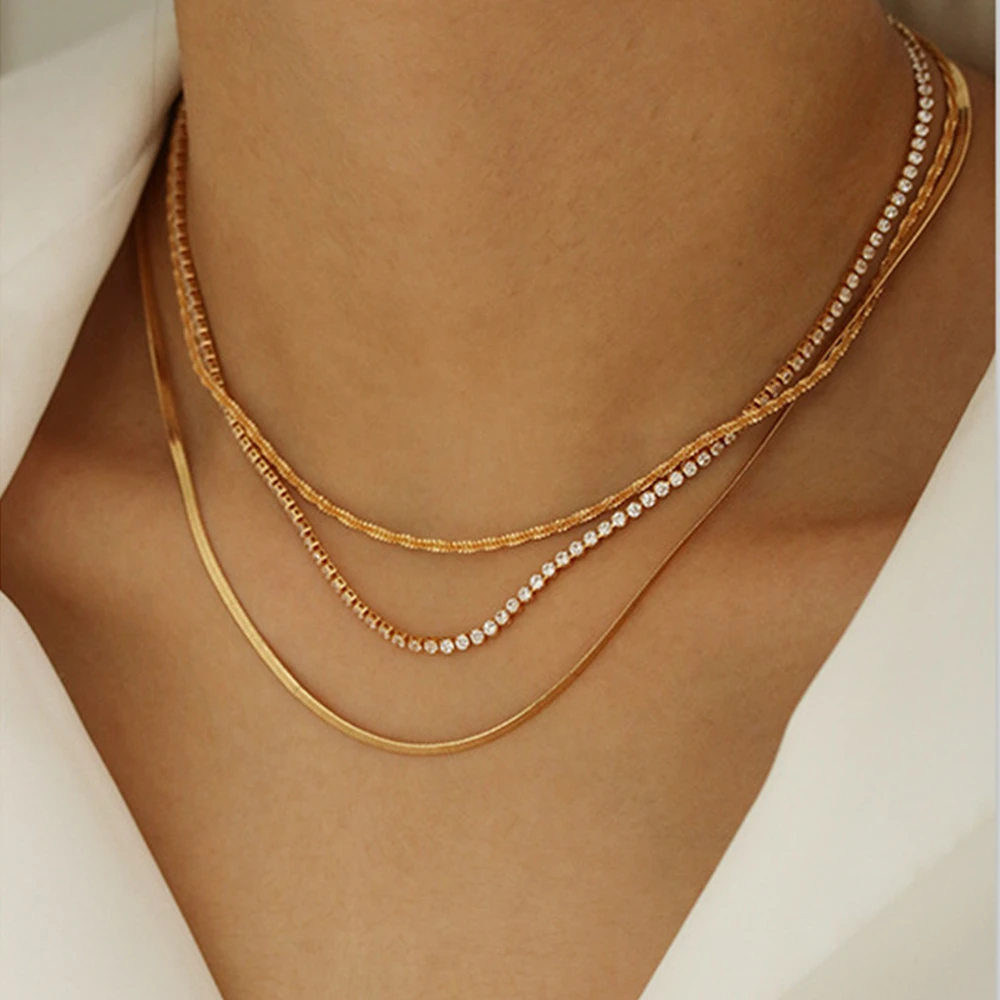 Conjunto de collar de cadena de serpiente giratoria de cristal geométrico multinivel para mujer, joyería de placa de plata chapada en oro, moda