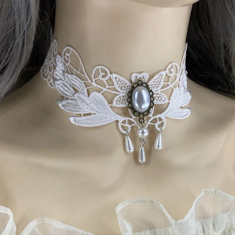 New Korean Fashion Velvet Choker for Women Vintage Sexy Lace Necklace with Pendants Gothic Girl Neck Jewelry Accessories