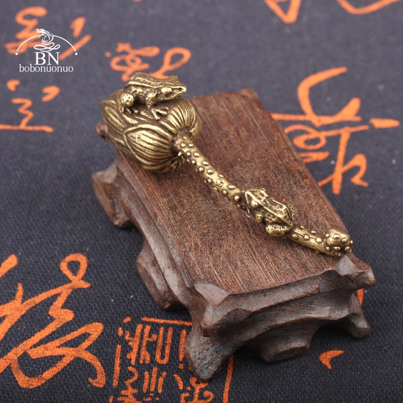 Miniaturas de animales de cobre puro para decoración del hogar, accesorio de latón antiguo para madre e hijo, ranas, Lotus Zen, pequeño adorno