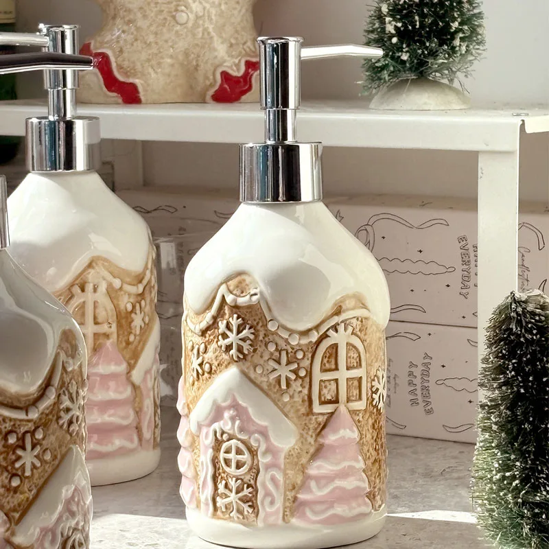 Nordic Christmas Gingerbread House Shape Lotion Bedroom Bathroom Press Hand Sanitizer Bottle Wash Bottle Crafts Decoration