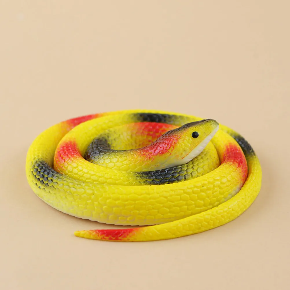 

6pcs Lifelike Artificial Snake Rubber Snakes Simulation Snake Playthings Tricky Snake Toys Tricky Toys (Red+Yellow+White Green+B
