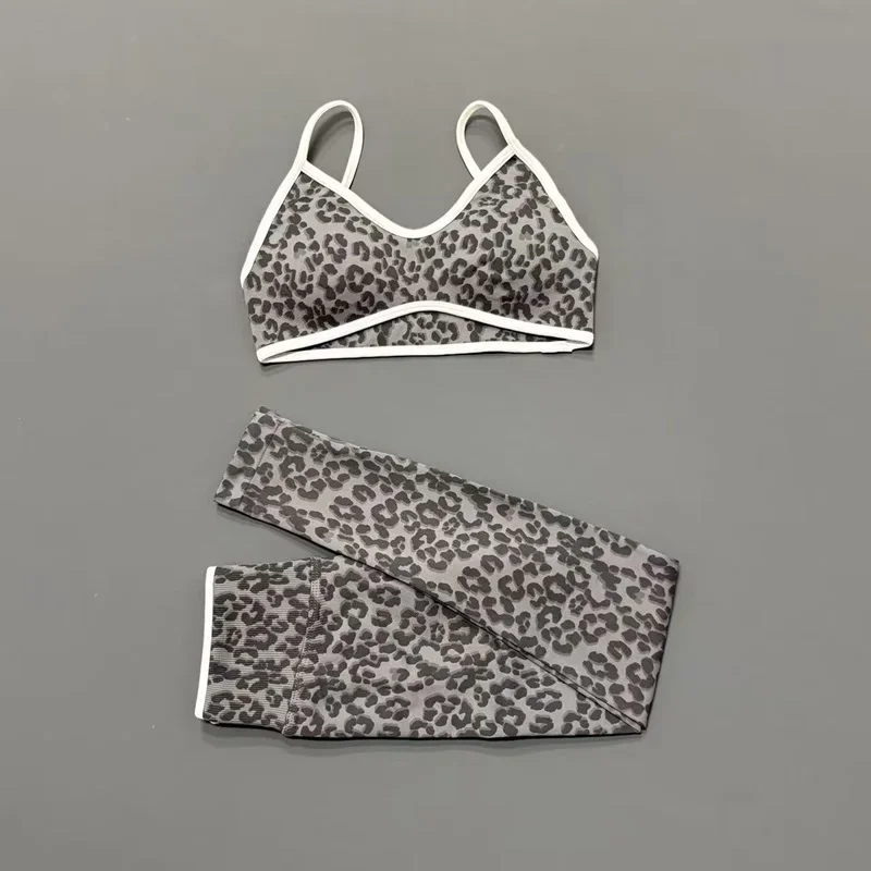 2-teiliges Gym-Set für Damen: Leoparden-Top mit dünnen Trägern und Bauchunterstützung sowie High-Waist-Body-Hose – Ideal für Gewichtheben, Jogging und Freizeit – Detail 12