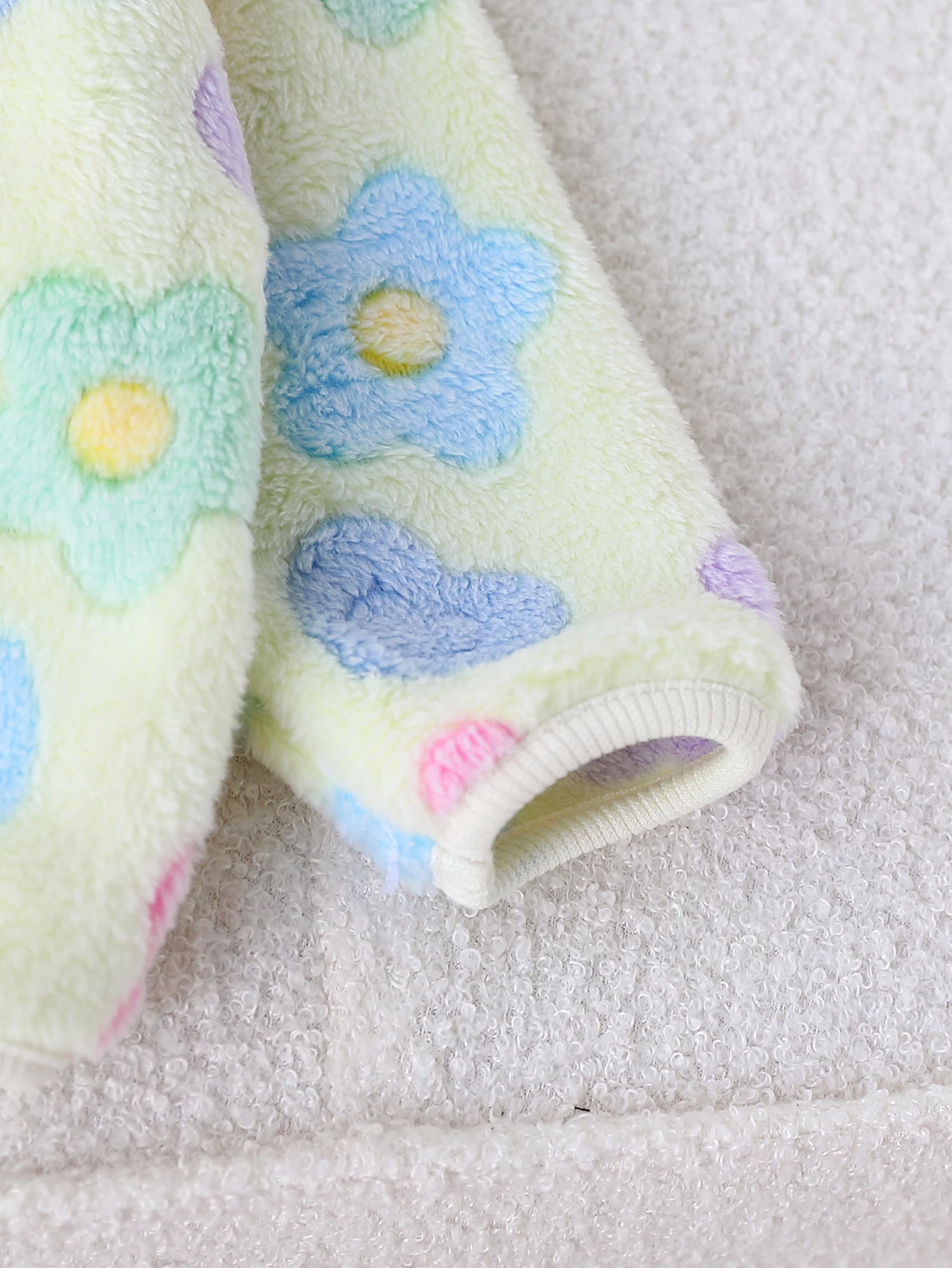Baby-Mädchen Herbst-Winter-Plüschjacke, Niedliche Lässige Bunte Blumen-Design Vorne Offene Knopfleiste Langarm-Jacke für Kleinkinder – Detail 5