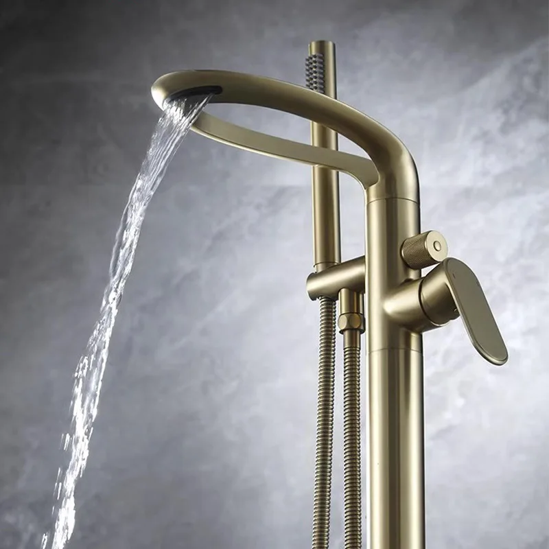 

Freestanding Bathtub Faucet Brass Shower Mixer Tap with Handheld Showerhead for Wooden Tub