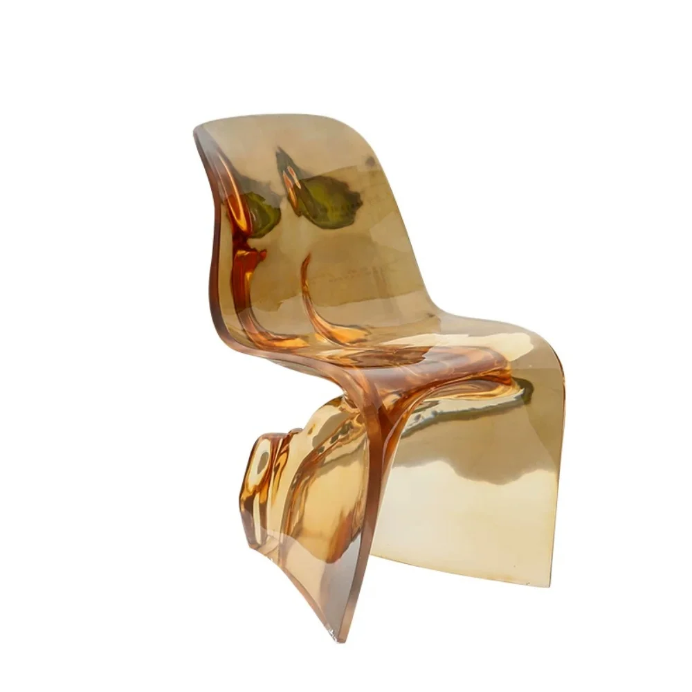 

*Modern Artistic Transparent Resin Dining Chairs Gradient Color Clear Resin Chairs Luxury Furniture