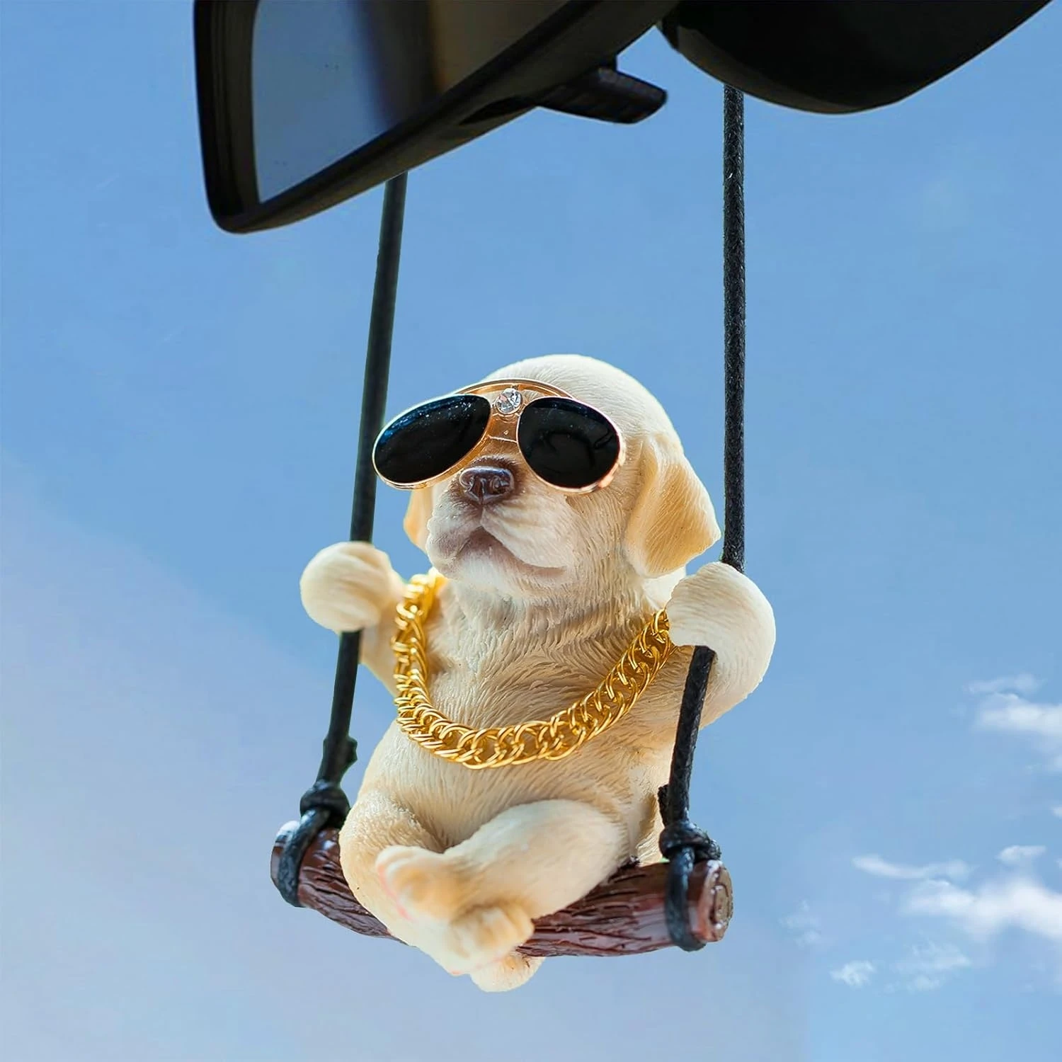 

Swinging Labrador Dog Car Hanging Ornament, Cool Rear View Mirror Accessory for Home & Car Decor, Ideal Small Gift for Men & Wom