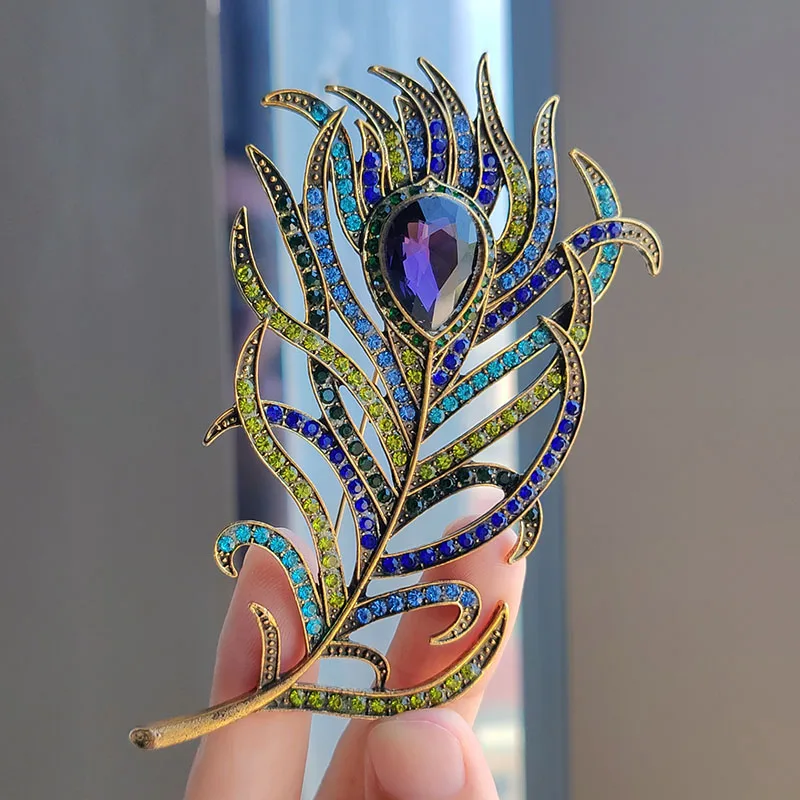 Luxury Rhinestone Peacock Feather Brooches For Women Men Exquisite Colorful Crystal Large Palm-leaf Fan Metal Pins Jewelry Gifts