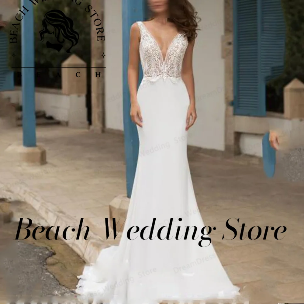 

Beach Customized Mermaid Wedding Dress White For Women V-Neck Sleeveless Lace Appliques Bridal Gown Backless Robe De Mariee