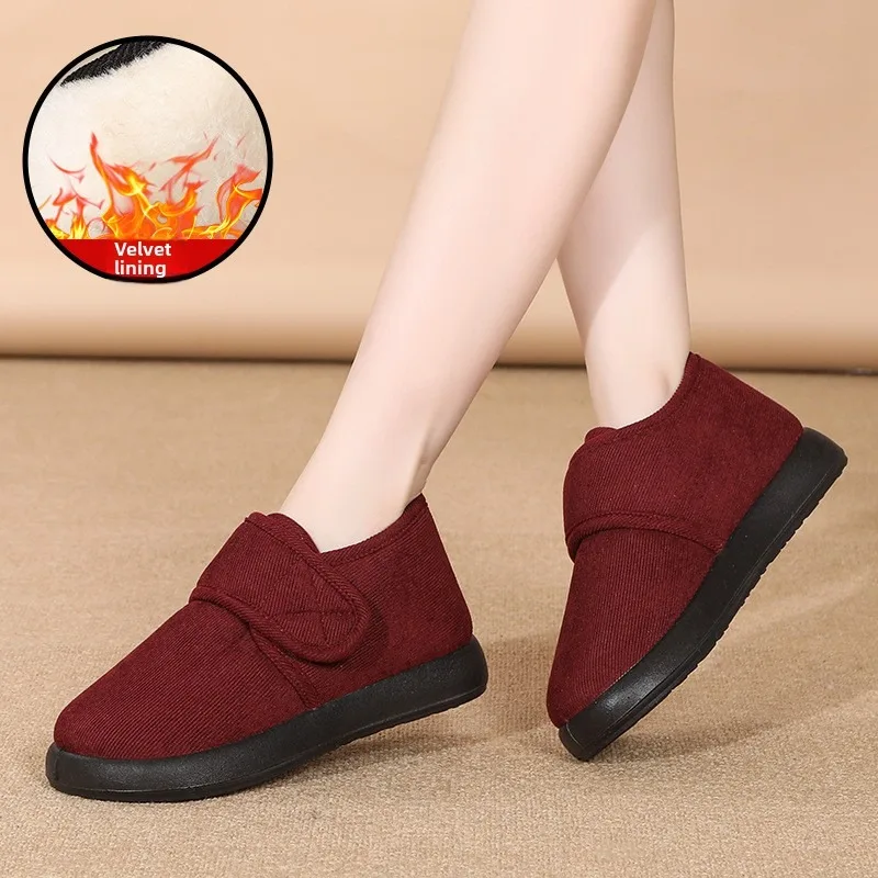

Middle Aged and Elderly Women's Winter New Cotton Shoes with Added Thickened Insulation and Warmth for Women's Cotton Boots