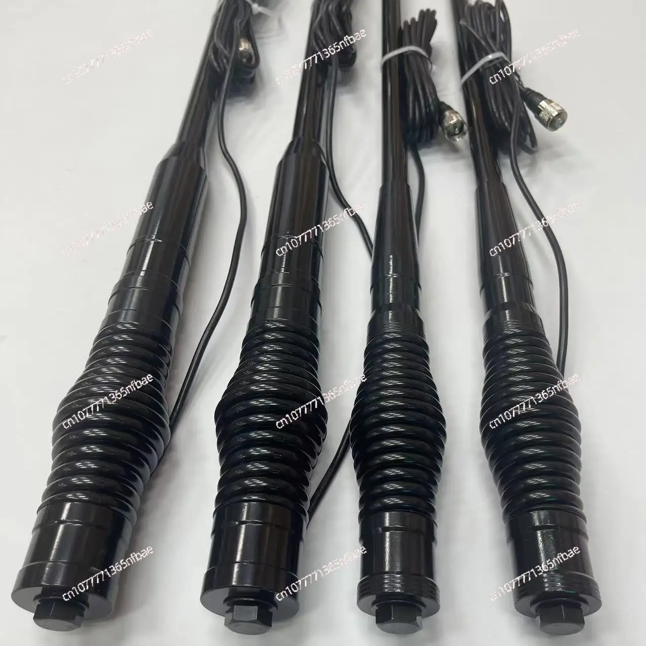 Heavy Duty Off-Road Antenna Universal Car Mobile Radio Walkie-Talkie Signal Booster Enhanced Reception