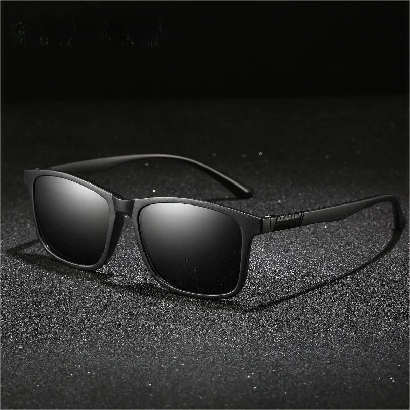 2024 New Outdoor Men's Polarized Sunglasses Driving Anti-UV Color-changing Sunglasses