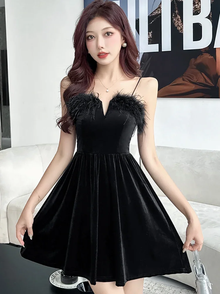 Women Red Velvet Chic Faux Collar Sling Sexy Club Dress Autumn Elegant Luxury Prom Clothes 2024 New Korean Bodycon Bithday Dress