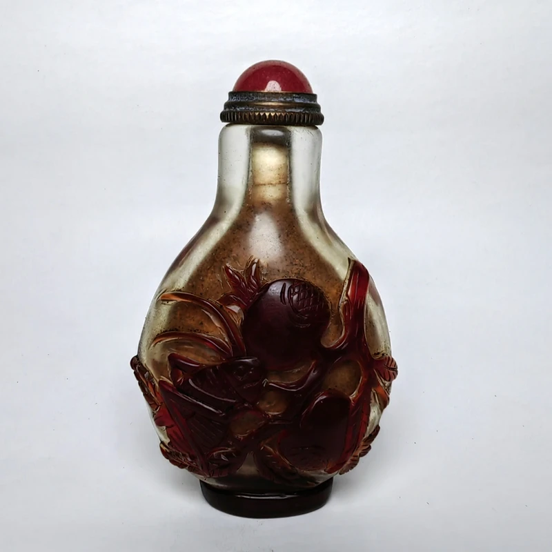 YIZHU CULTUER ART Size 3 Inch Chinese Old Beijing Glaze Carving Cricket Pomegranate Statue Snuff Bottle Collection