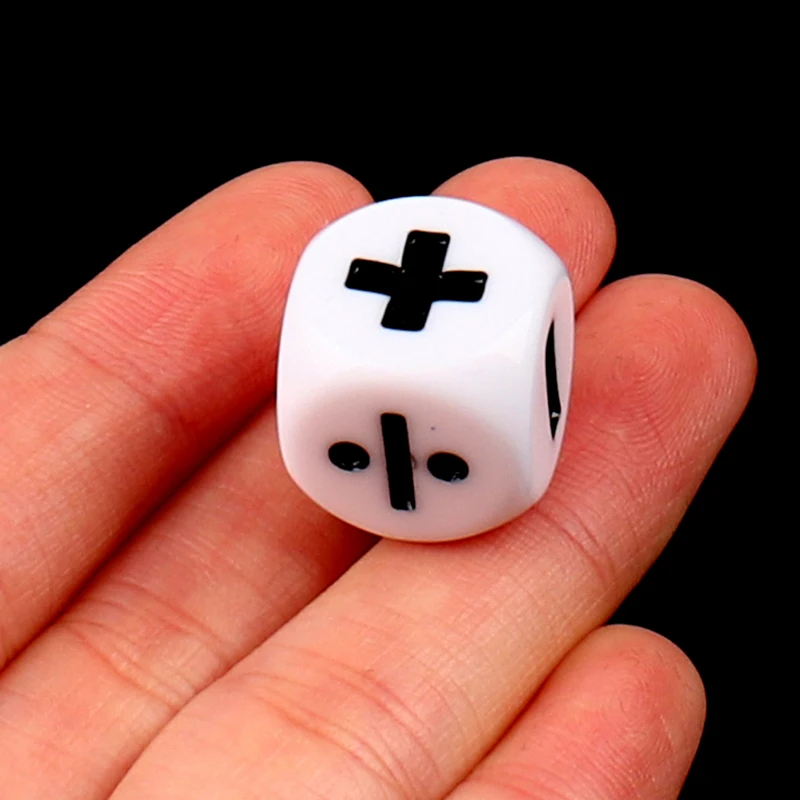 6 Stück Addition Subtraktion Multiplikation Division Symbol Würfel Betrieb Requisiten