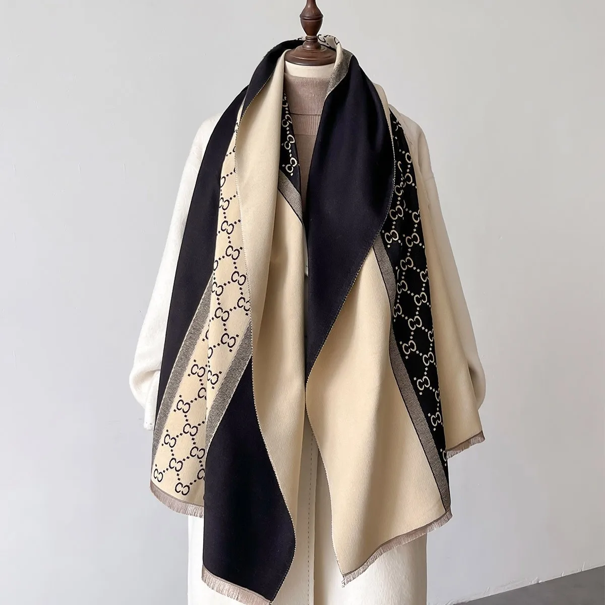 2024 New Winter Scarf, Feminine and Versatile Scarf, Double-Sided Imitation Cashmere High-End Warm Shawl Long Scarf