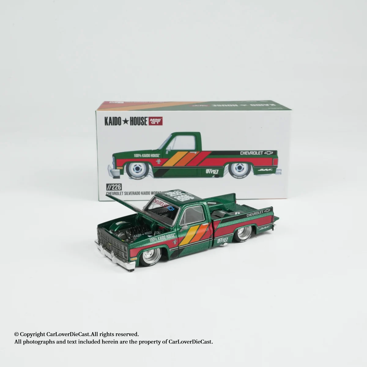 

Kaido House + MINIGT 1:64 Chevrolet Silverado KAIDO WORKS V3, литая под давлением модель автомобиля из сплава, коллекционные украшения, подарочные игрушки
