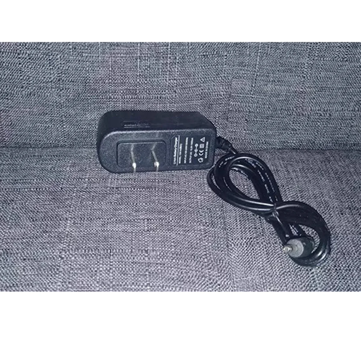 Тактические аксессуары TRI PRC-152 (UV) Аккумулятор для рации Специальное зарядное устройство 152, аккумулятор для рации 12,6 В