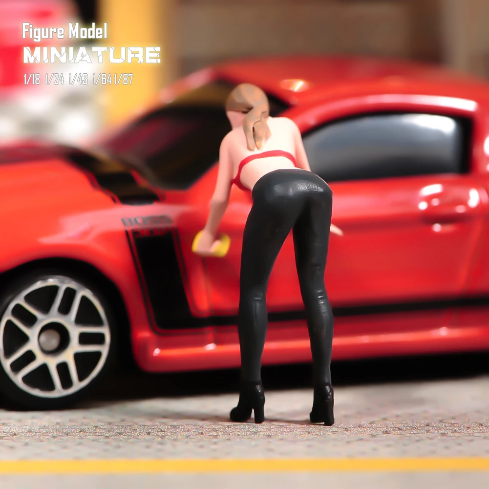 Pretty Miniatures Model 1/18 1/24 1/64 1/43 1/87 Diligent Car Wash Girl Action Doll Painted Model Toy Landscape Decoration