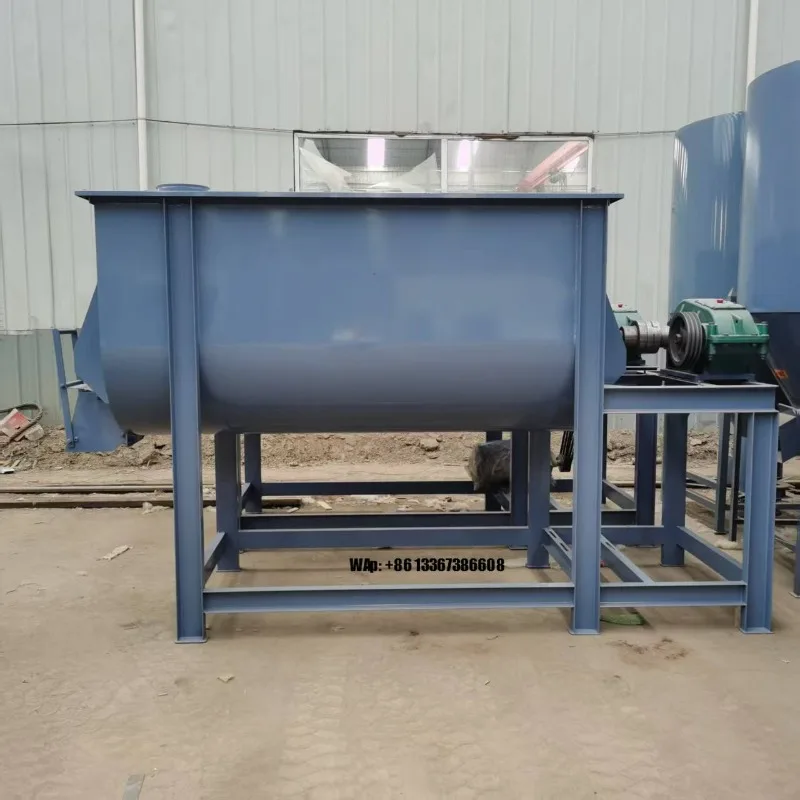 Large farm horizontal mixer Large farm produces 500kg chicken, cattle and sheep feed mixer
