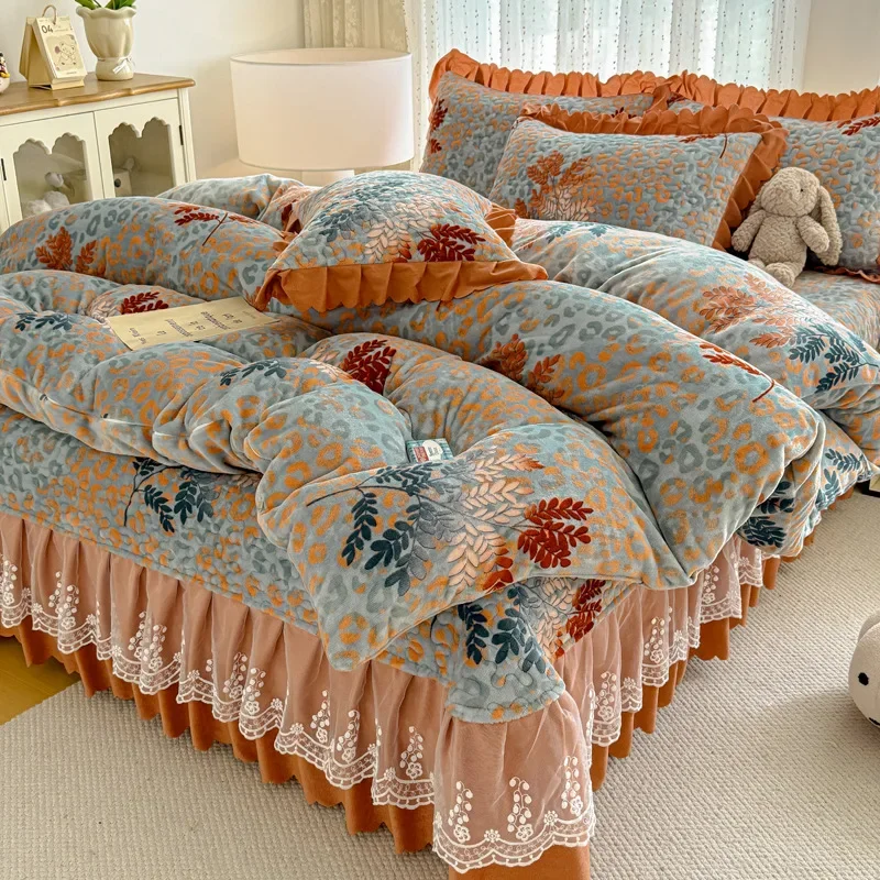 High End Printed Four Piece Set with Thickened Lace Bed Skirt Winter Double-sided Coral Fleece Cotton Quilt Cover Pillowcase